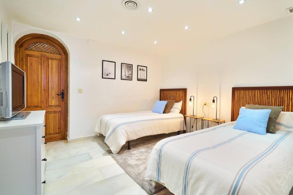 Golden Beach Marbella-primera Linea De Playa Appartement Marbella